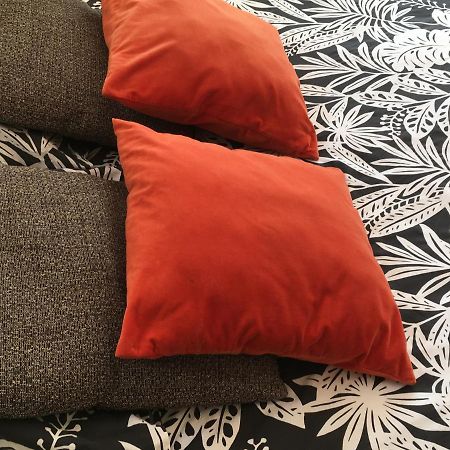 By Cassis Chambre Privee Dans Maison Familiale Luaran gambar