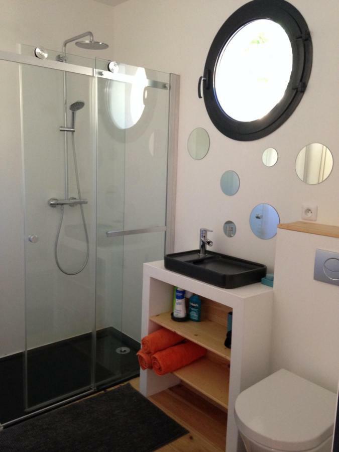 By Cassis Chambre Privee Dans Maison Familiale Luaran gambar